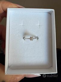 Anello solitario 6 griffe argento 925