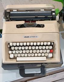Macchina da scrivere vintage