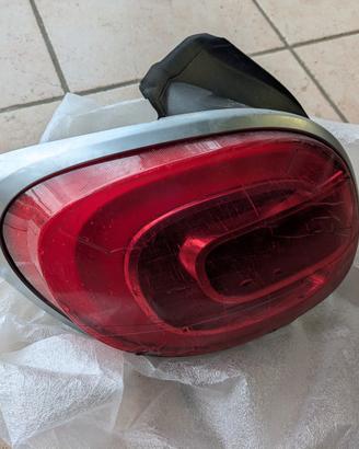 Faro post SX Fiat 500L Trekking PLASTICA ROVINATA 
