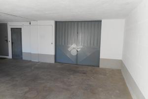 MAGAZZINO A CORCIANO