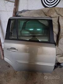 Sportello posteriore dx opel zafira b