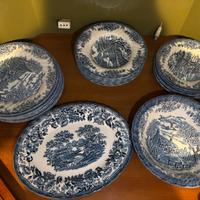 Servizio piatti in ceramica marca Churchill