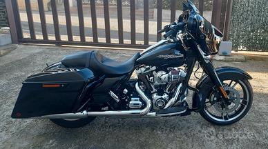 Harley Davidson street glide special 