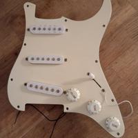 Pickguard Stratocaster Precablato