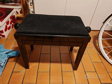 sgabello pianoforte