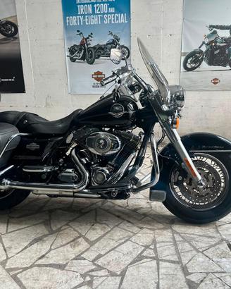 Harley-davidson FLHR Road King 1584