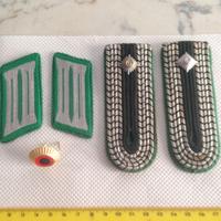 MOSTRINE SPALLINE E FREGIO DA CAPPELLO LOTTO DDR
