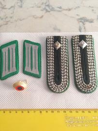 MOSTRINE SPALLINE E FREGIO DA CAPPELLO LOTTO DDR
