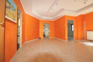 3 LOCALI A LUCERA