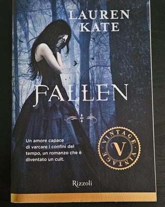 Fallen - Lauren Kate