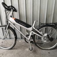 Bicicletta merceds benz hybrid bike