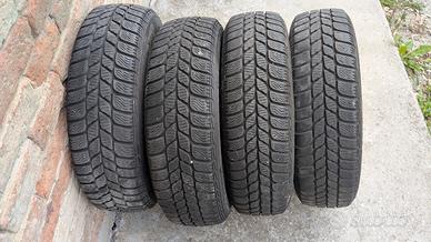 Pneumatici Invernali Pirelli 155 70 13  