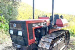 Trattore cingolato NEW HOLLAND modello 55-85 usato