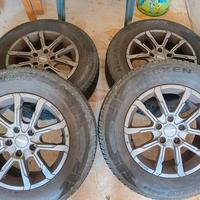 Cerchi in lega e gomme invernali per Hyundai ix35
