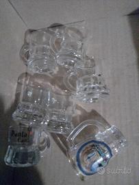 Bicchierini di vetro con manico