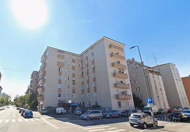 Monolocale comodo per M1 Turro libero subito