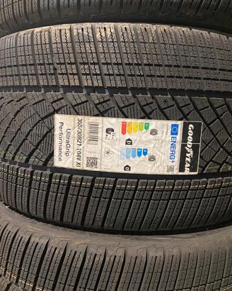 2 gomme Pneumatici da neve good year 305 30 21