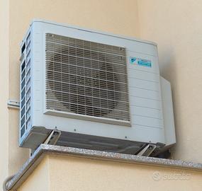 Climatizzatore Daikin pompa calore e 3 split