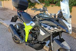 Moto voge valico 300 DS