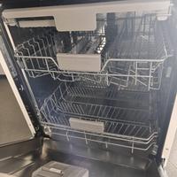 Lavastoviglie Samsung  DW60M6070IB