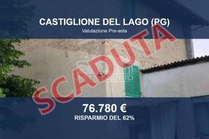 Immobile in asta di 150 m² con più di 5 locali a C
