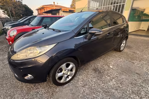 Ford Fiesta 1.4 5 porte Bz.- GPL Titanium