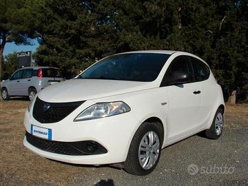 Lancia Ypsilon 1.0 Hybrid*NEOPATENTATI*UNIPRO*