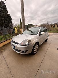 Ford Fiesta 1.4 turbo diesel