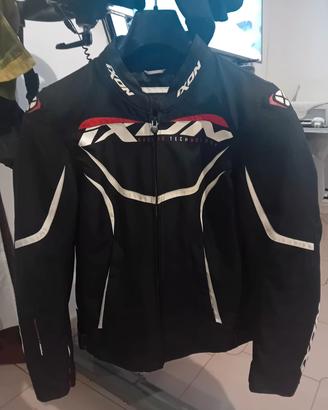 Giubbotto moto IXON 