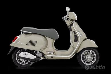 Piaggio Vespa 300 GTS