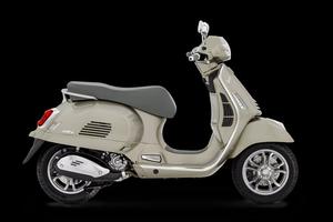 Piaggio Vespa 300 GTS