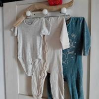 set 12 /18 mesi 1body+ 2 pigiamoni 