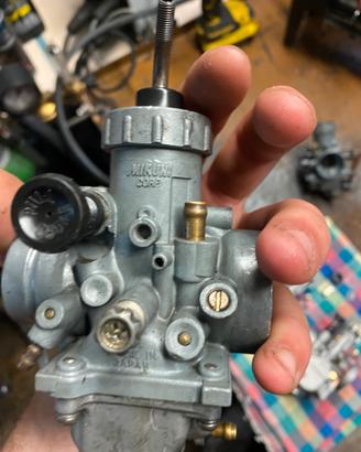 Carburatori 28 mikuni
