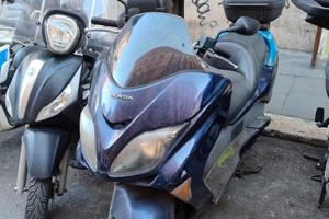 HONDA FORZA 250