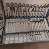 Servizio di posate inox