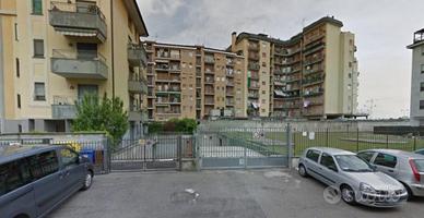 Box a pero (milano) adiacenze metropolitana molino