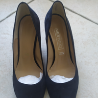 Scarpe colore nero numero 39. Come nuove