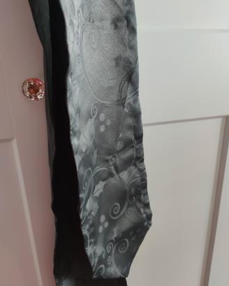 Runner Tavolo Grigio con Decori
