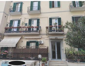 Appartamento Via Enrico Alvino 8