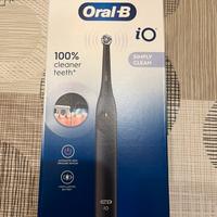 Spazzolino elettrico Oral-b iO NUOVO MAI USATO