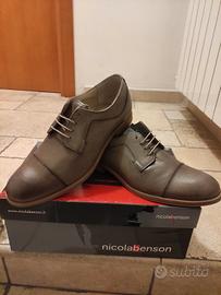 Scapa elegante in pelle Nicola Benson n. 41