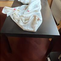 Tavolo allungabile in tre misure, legno scuro