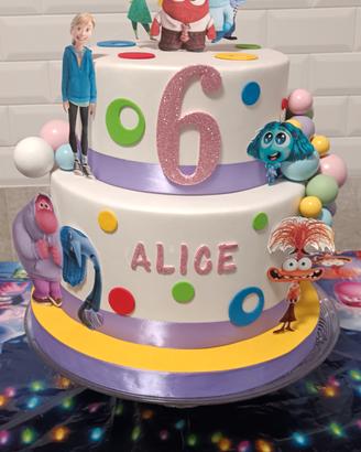 torta scenografica Inside out 2