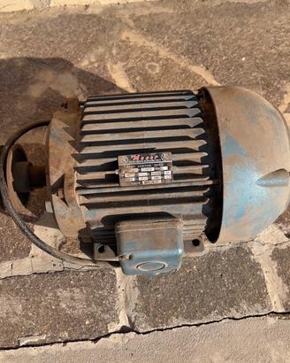 Motore elettrico trifase Meser 1400 giri