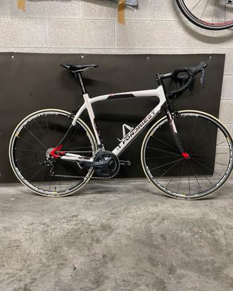 Bici da corsa in carbonio Fondriest