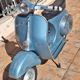 Piaggio Vespa 5O L conservata prima vernice 