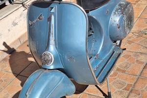Piaggio Vespa 5O L conservata prima vernice 