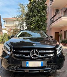 Mercedes-Benz GLA 180
