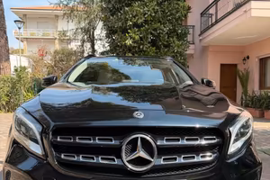 Mercedes-Benz GLA 180