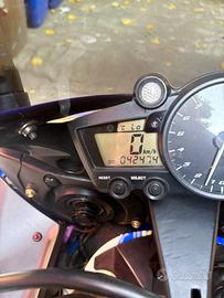 Yamaha R1 2003